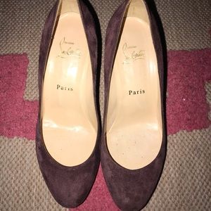 Christian Louboutin 7.5 suede maroon wedges